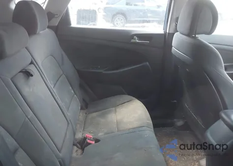 2016 Hyundai Tucson Eco z USA, uszkodzony, nr VIN KM8J3CA24GU213044